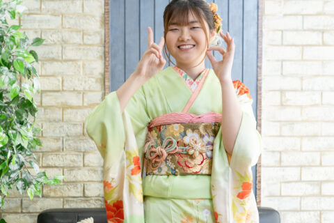 成人式前撮りはお持ち込み振袖でも