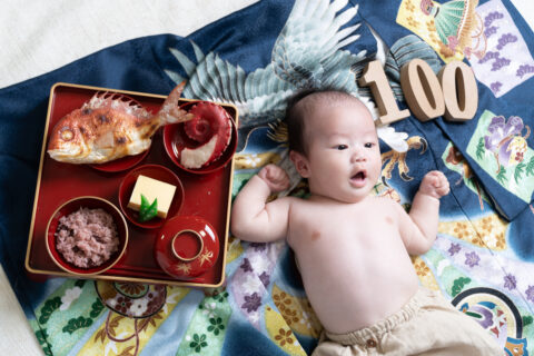 お宮参り・百日祝い撮影をされた方は産着レンタル無料